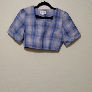 Blue and Cream Crop Top with Plaid Pattern and Short Sleeves